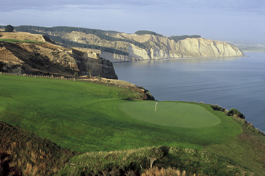 The Farm at Cape Kidnappers lodge golf club luxury lodges nz
